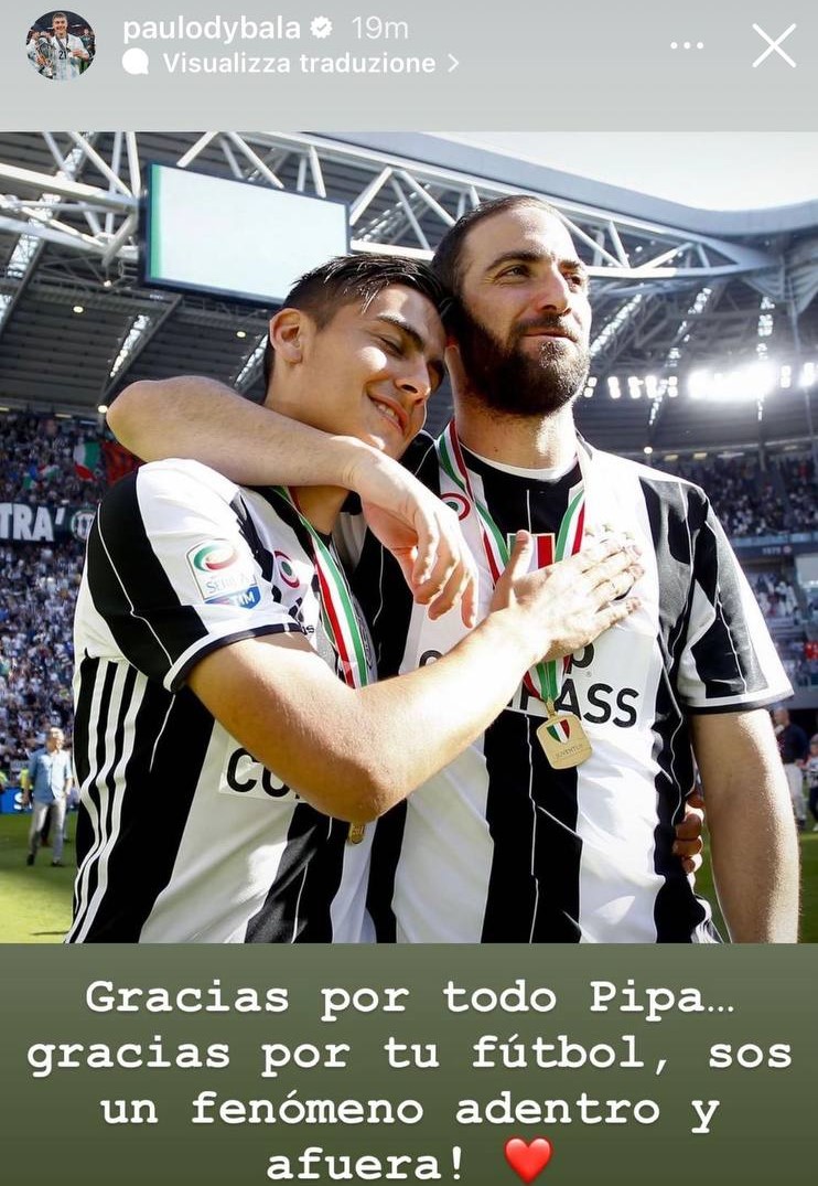 FOTO Higuain Si Ritira Ecco I Saluti Di Mourinho E Dybala