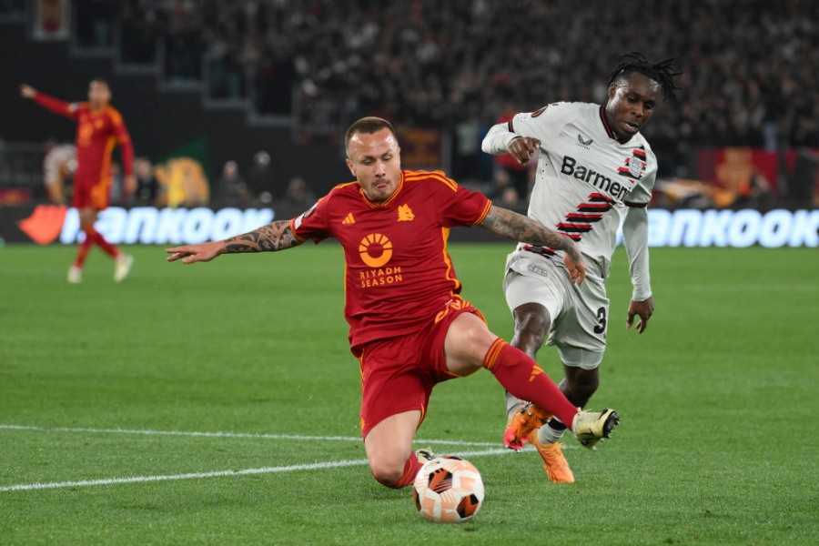 Angeliño in azione con la maglia della Roma