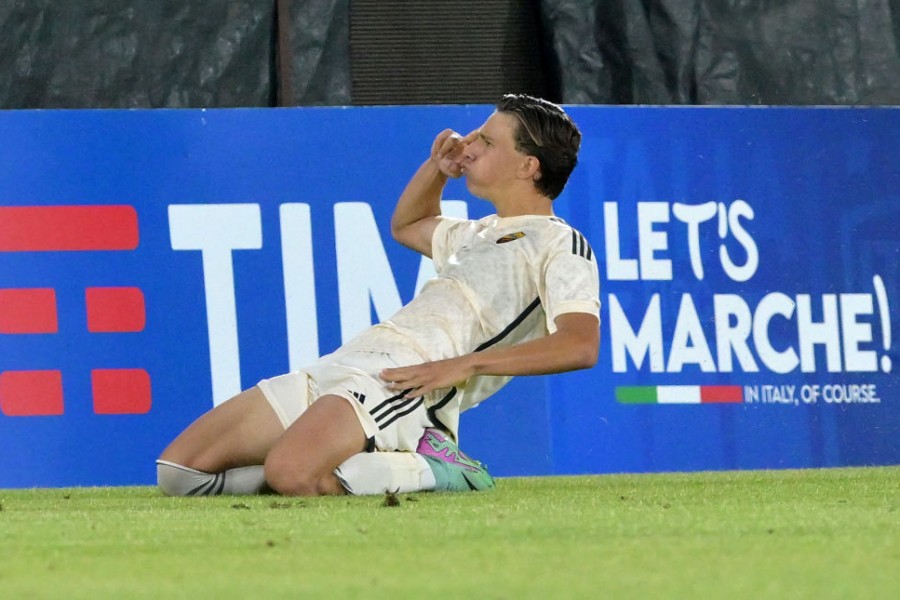 L'esultanza di Reale dopo il gol contro l'Atalanta Under 18