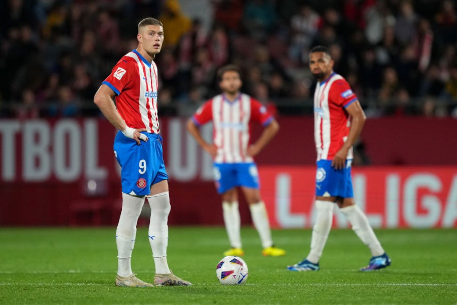 Dovbyk in campo con la maglia del Girona