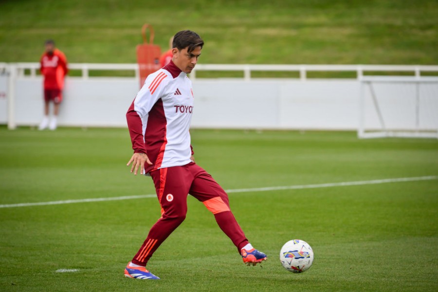 Dybala al St. George's Park