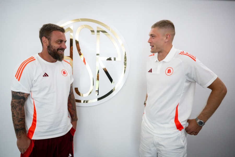 De Rossi e Dovbyk