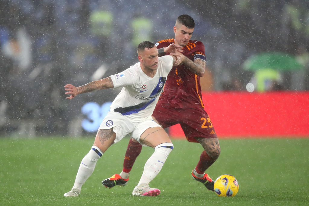 Mancini e l'esultanza durante Roma-Inter