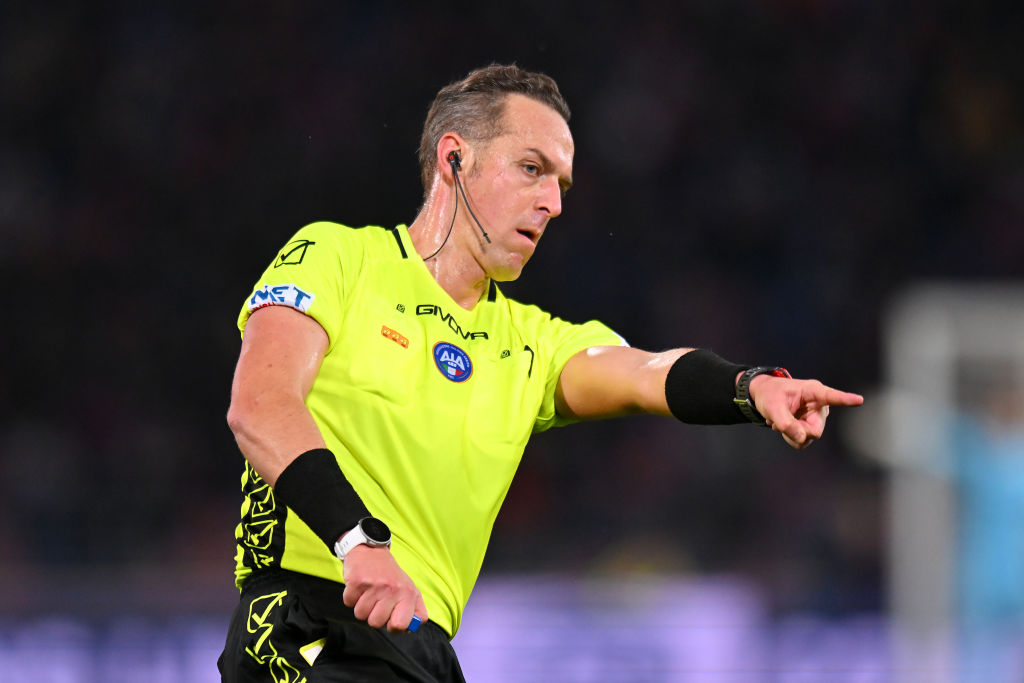 L'arbitro Pairetto in campo