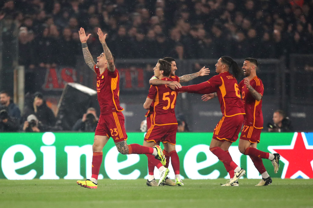 I giallorossi esultano durante Roma-Milan