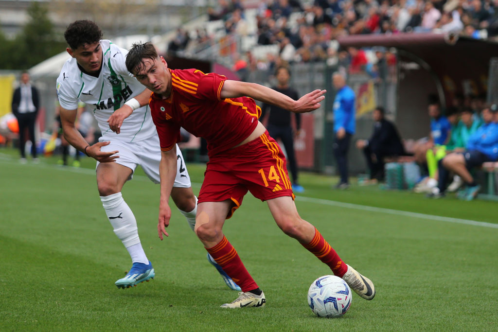 Jan Oliveras durante una partita della Roma Primavera