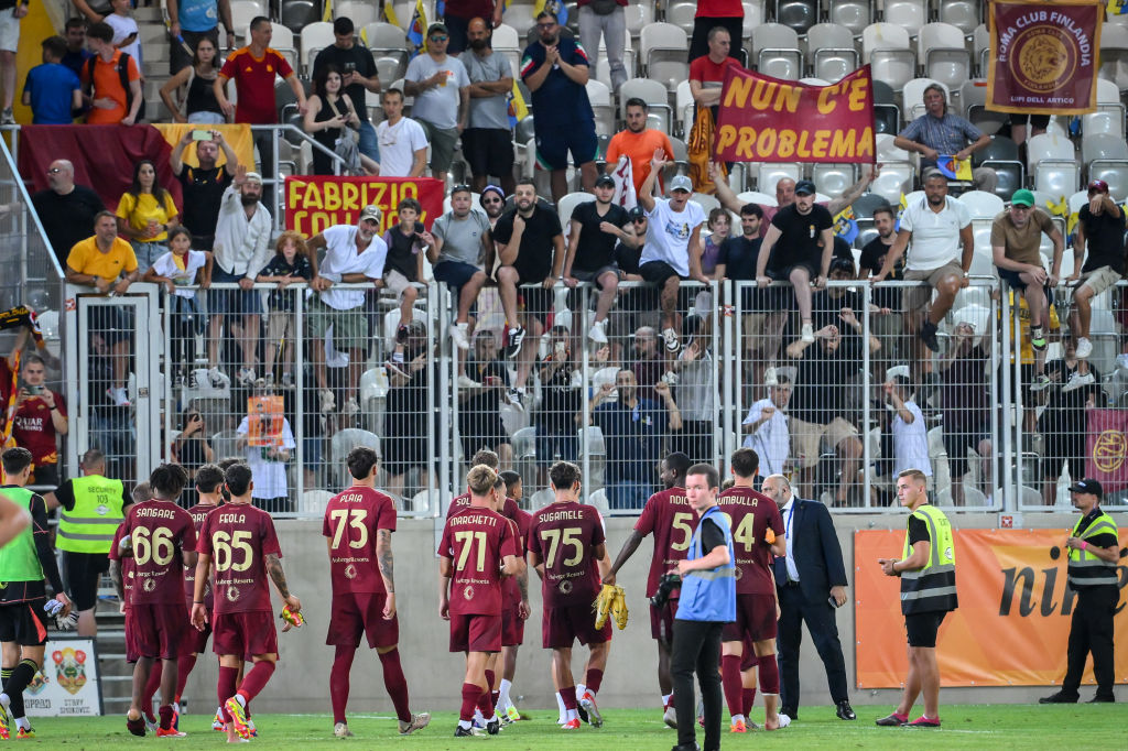 La Roma al termine dell'amichevole contro il Kosice