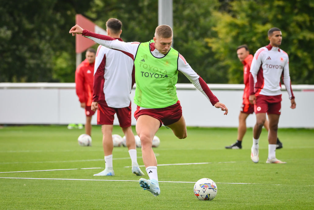 Artem Dovbyk in allenamento 