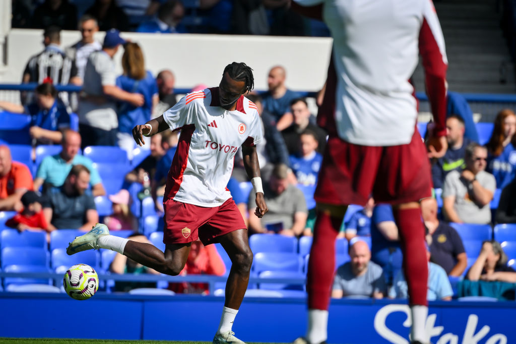 Abraham prima di Everton-Roma