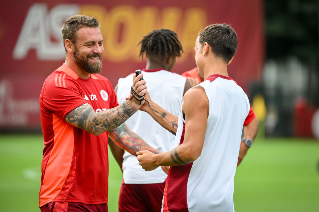 Daniele De Rossi e Paulo Dybala 