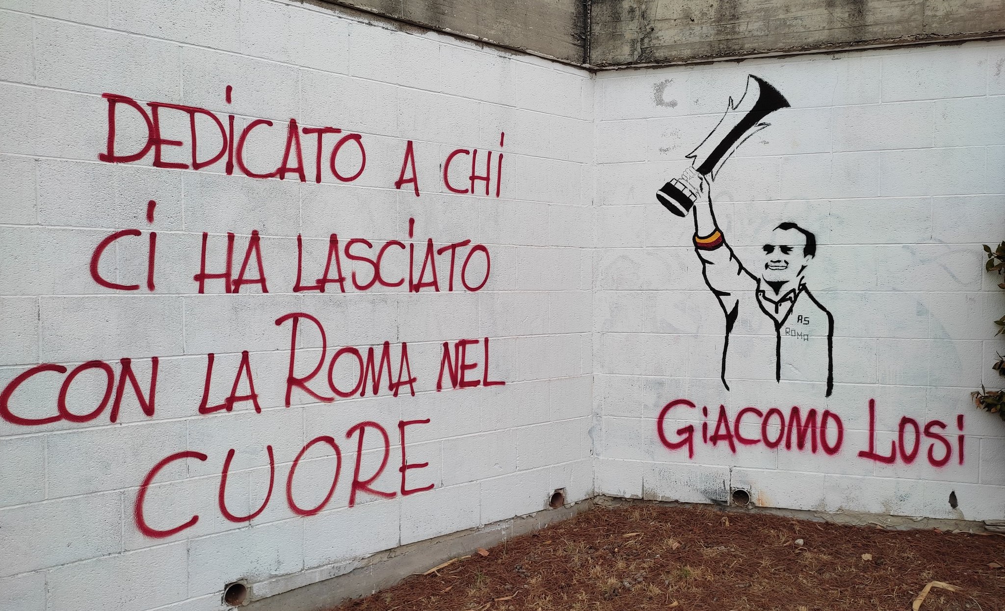 Il nuovo murale dedicato a Losi