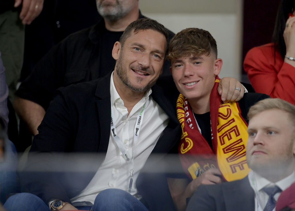 Francesco e Cristian Totti a Tirana