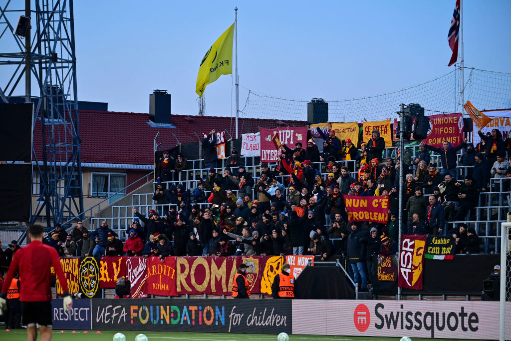 I tifosi romanisti a Bodø il 7 aprile 2022