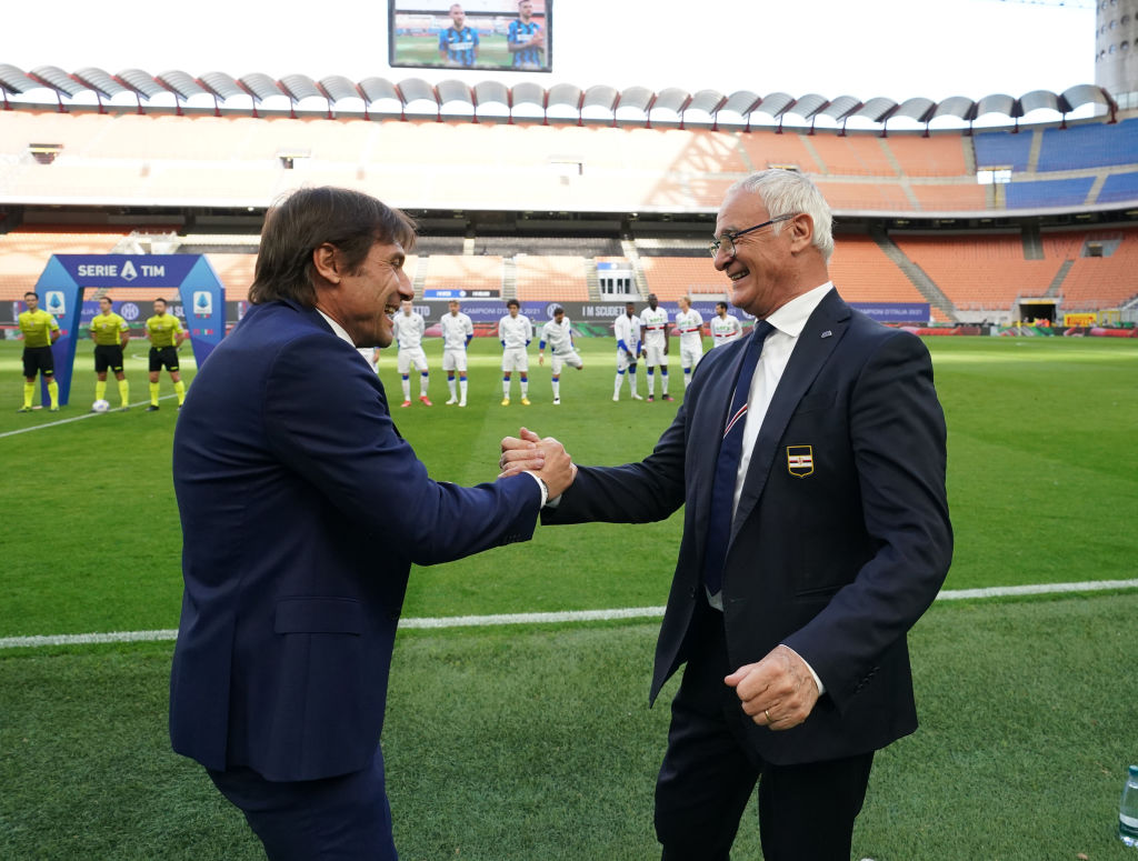 Il saluto tra Ranieri e Conte prima di Inter-Sampdoria dell'8 maggio 2021