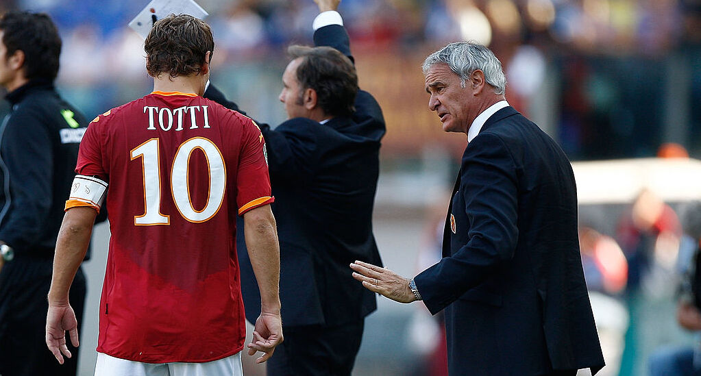 Totti e Ranieri durante Roma-Napoli del 4 ottobre 2009