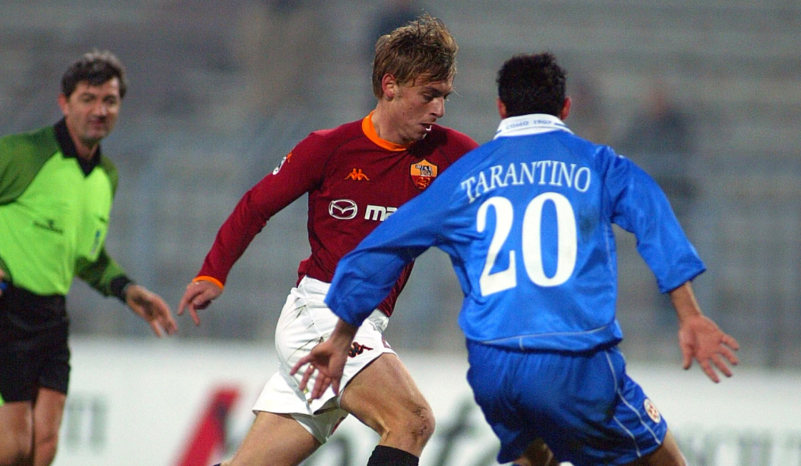 Daniele De Rossi in azione contro il Como il 25 gennaio 2003