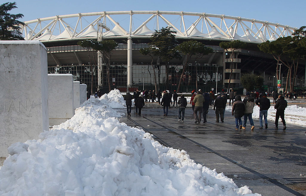 L'esterno dello Stadio Olimpico il 5 febbraio 2012