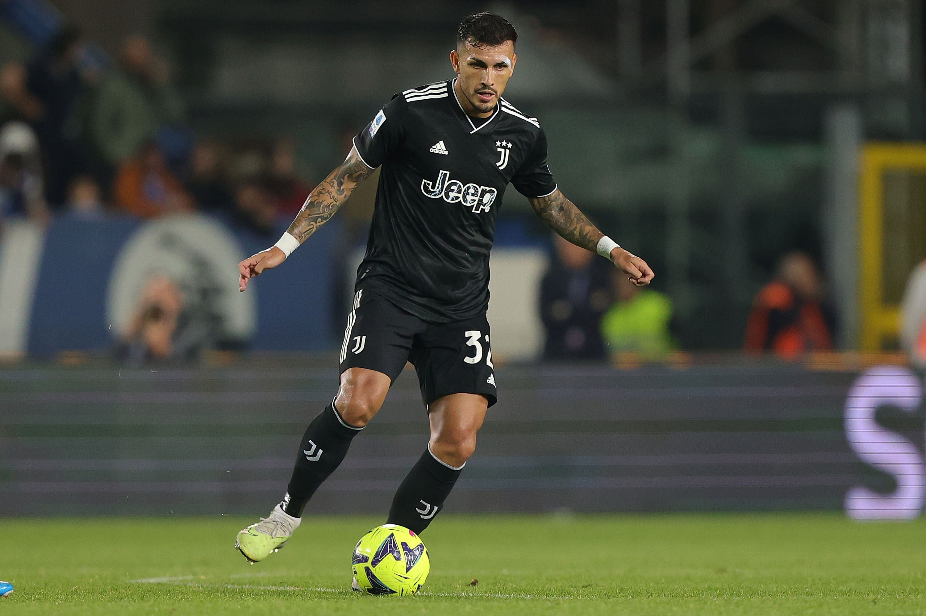 Paredes durante una partita della Juventus