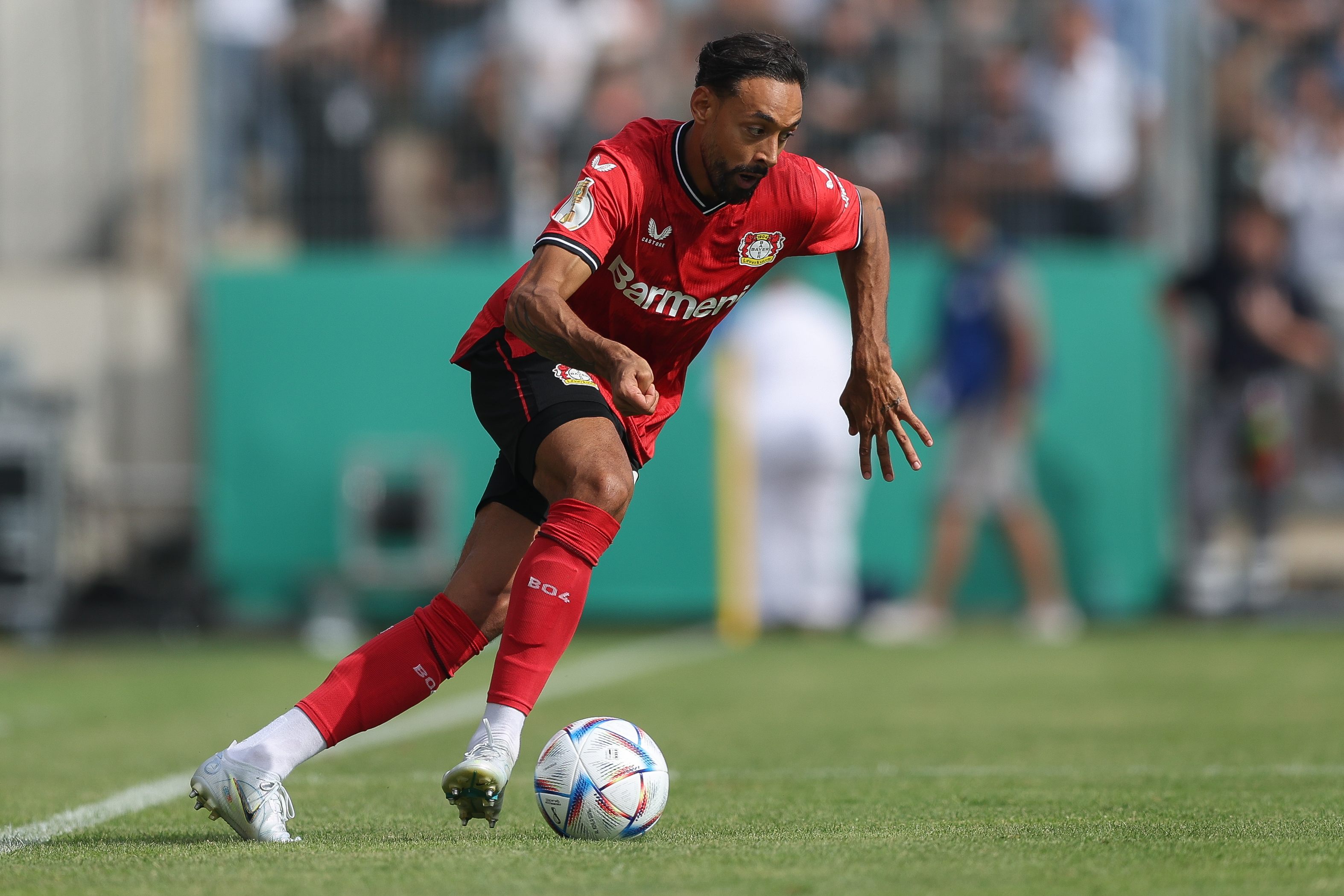 Karim Bellarabi durante una partita del Bayer Leverkusen