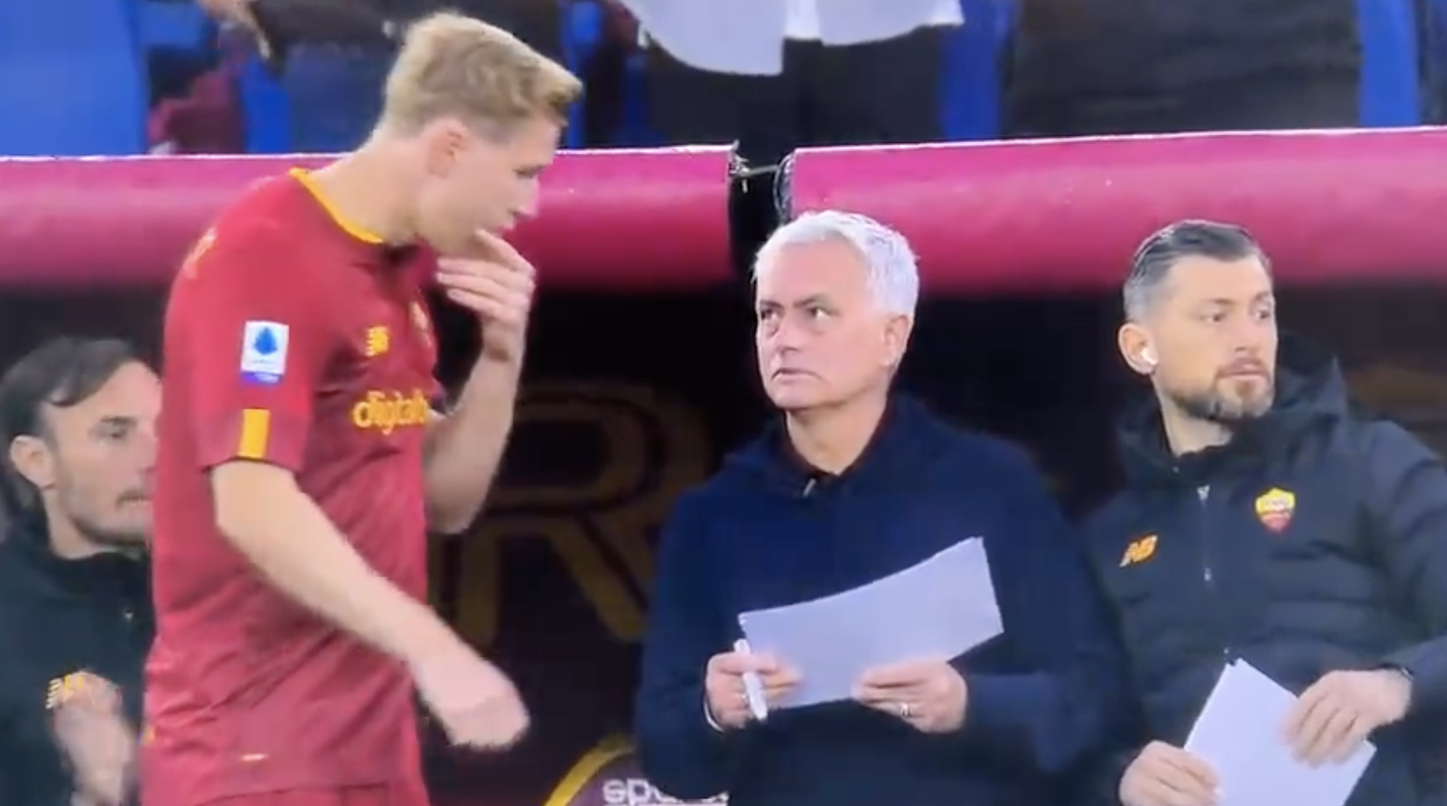 Solbakken e Mourinho durante Roma-Sampdoria