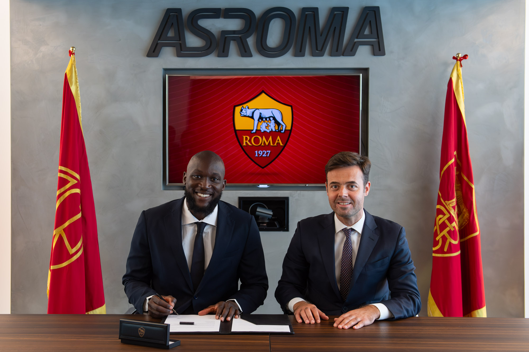 Romelu Lukaku e Pinto (via AS Roma)